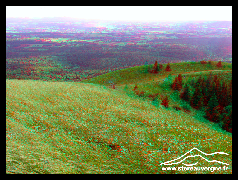 Au loin Ceyssat, Olby, le Sancy