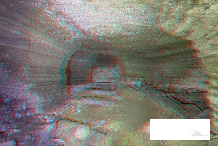 Salle C depuis la porte d'entrée (demi-couleur)